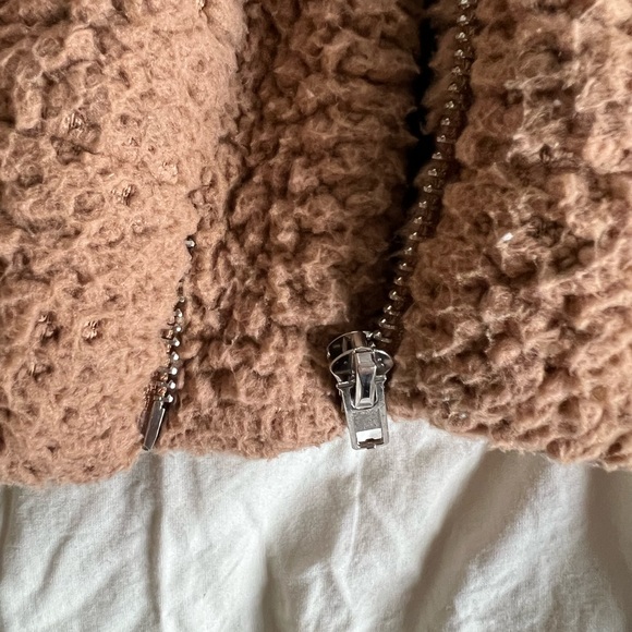 Teddy Coat - Picture 5 of 5